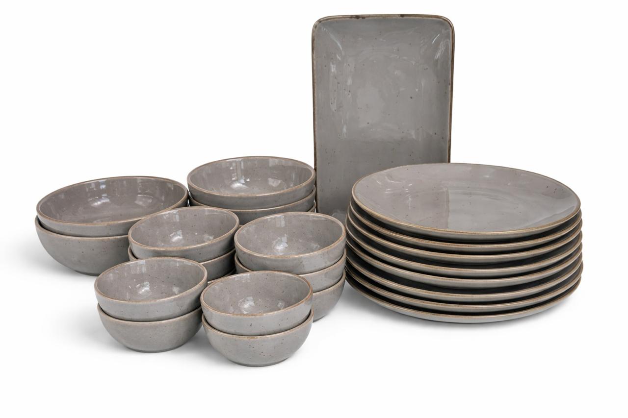 Cerae Noir Edge Stoneware Dinner Set